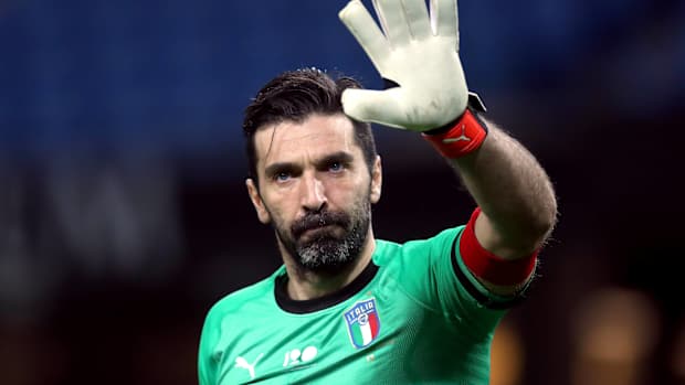 Gianluigi Buffon se retira